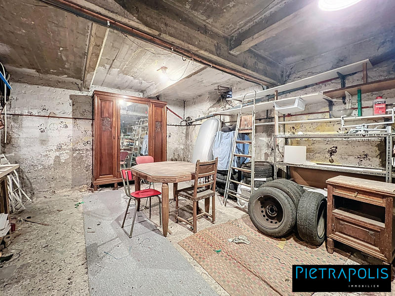 Maison ancienne - 178 m² - 7 pièces