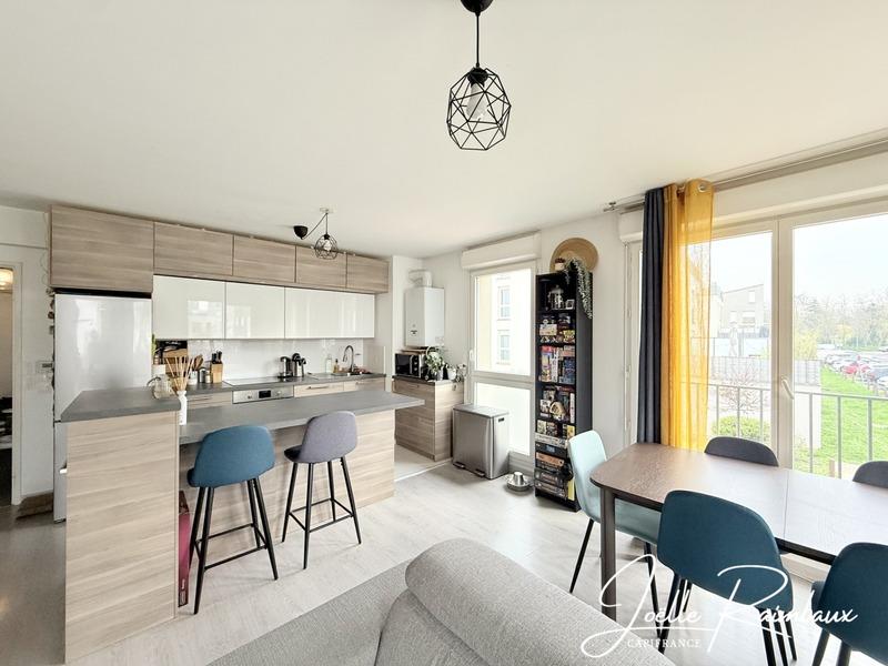 Appartement - 60 m² - 3 pièces