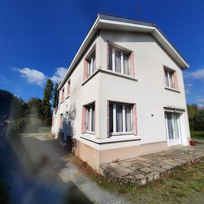 Maison - 131 m² - 6 pièces