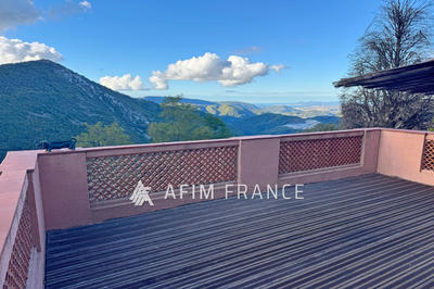 Maison - 145 m² - 5 pièces