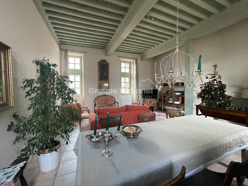 Appartement - 106 m² - 5 pièces