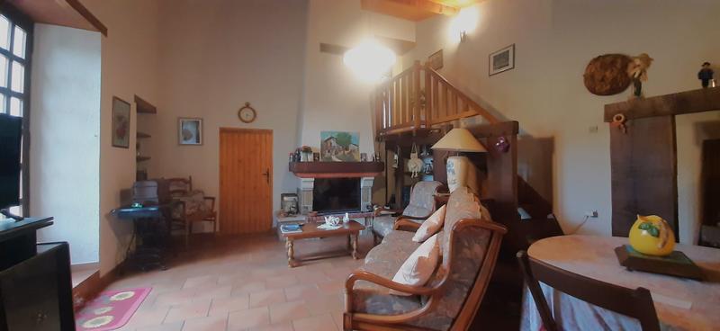 Maison - 75 m² - 4 pièces