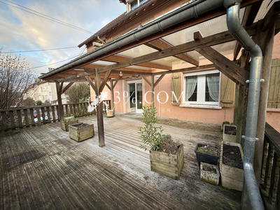 Maison - 193 m² - 7 pièces