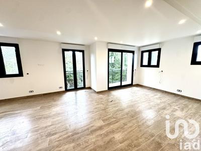 Maison - 192 m² - 10 pièces