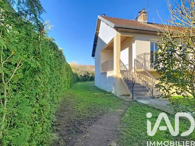 Maison - 81 m² - 5 pièces