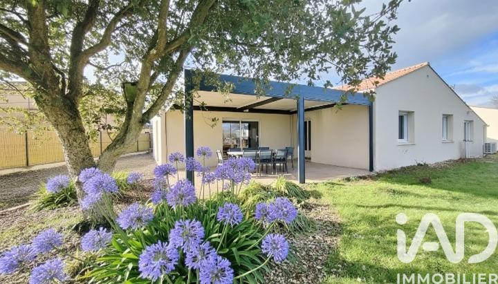 Maison - 97 m² - 4 pièces