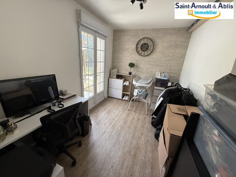 Maison traditionnelle - 90 m² - 6 pièces