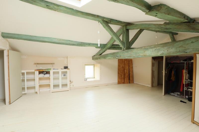 Maison - 294 m² - 10 pièces