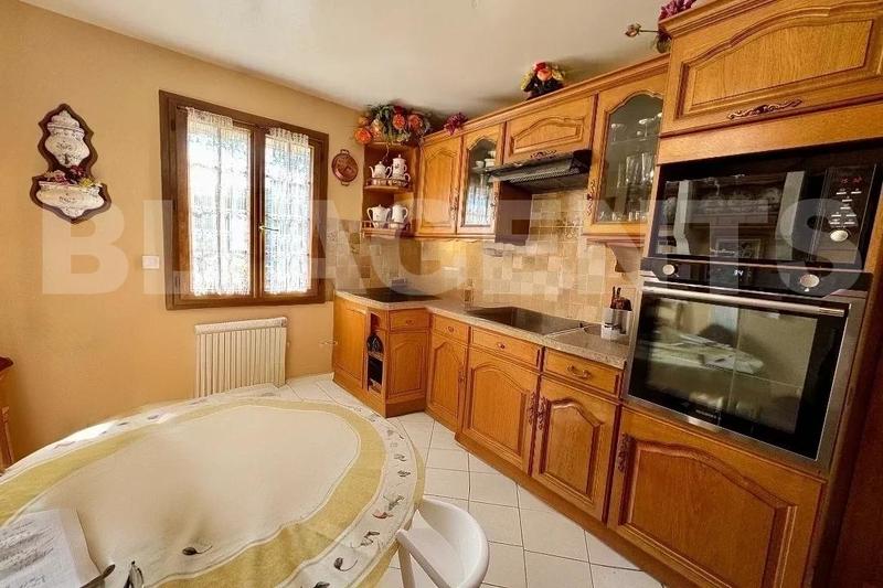 Viager - Pavillon - 105 m² - 5 pièces