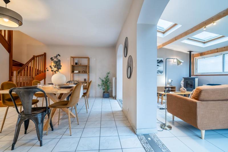 Maison - 120 m² - 5 pièces