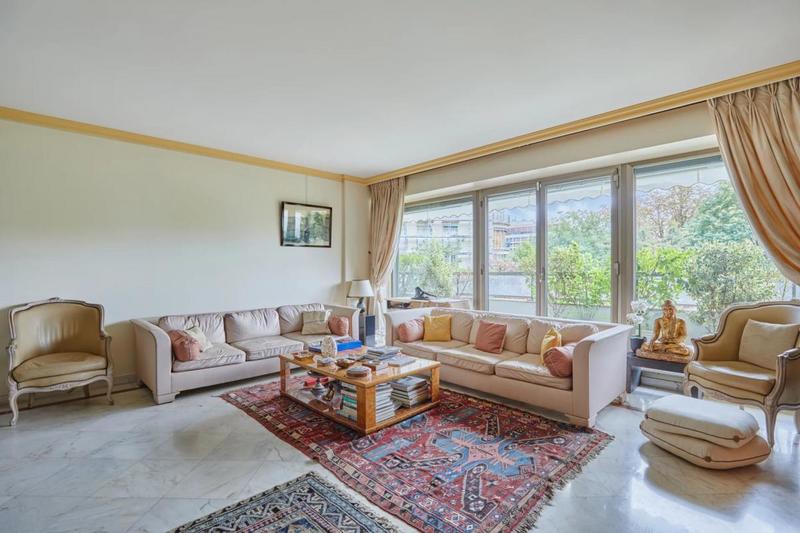 Appartement - 121 m² - 4 pièces