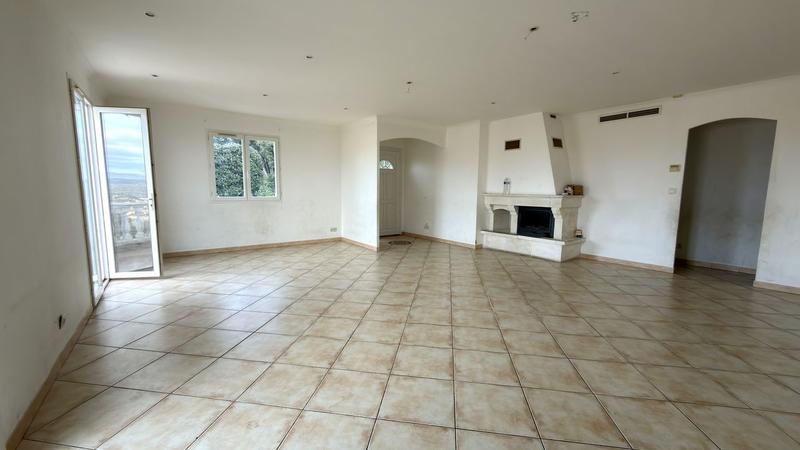 Maison - 154 m² - 7 pièces