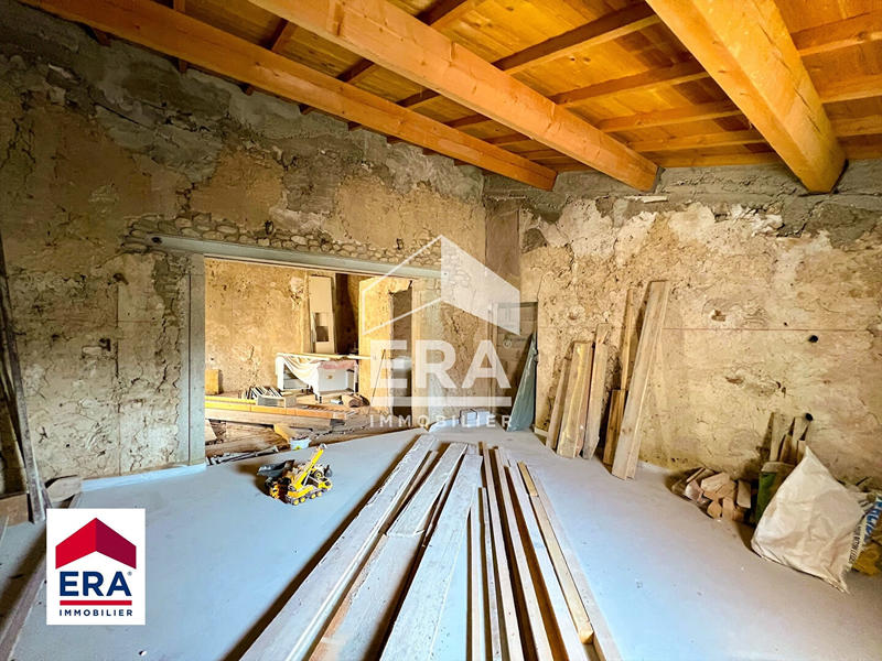 Maison - 265 m² - 8 pièces