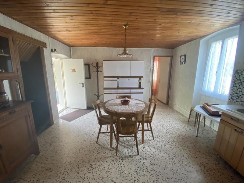 Maison de village - 91 m² - 4 pièces