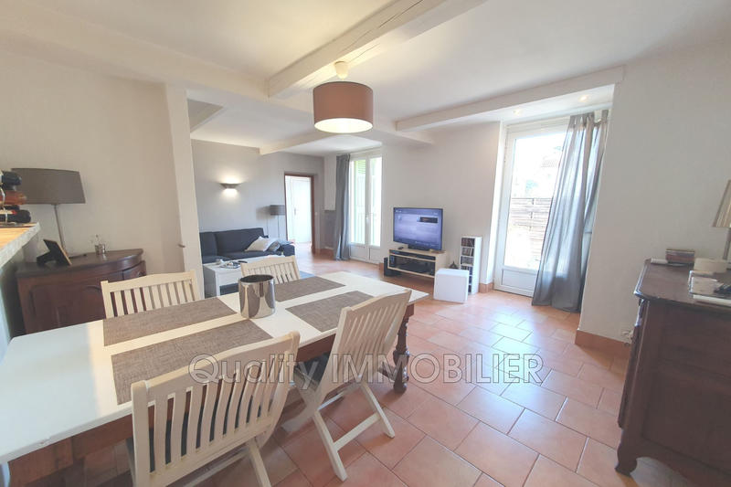 Appartement - 80 m² - 4 pièces