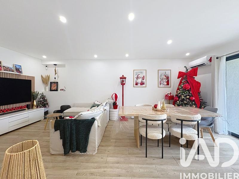 Maison - 90 m² - 4 pièces