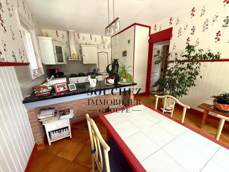 Maison - 140 m² - 5 pièces
