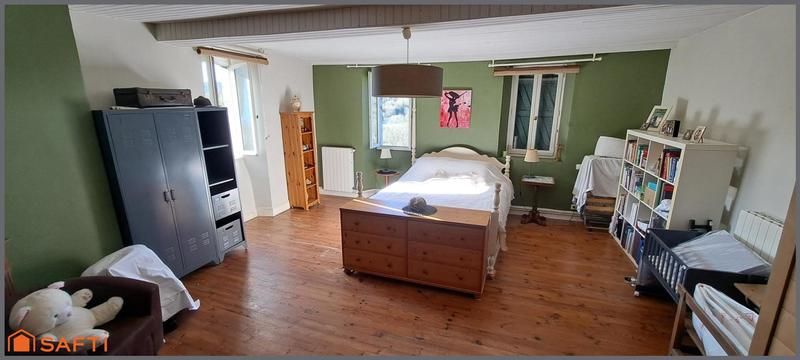 Maison - 416 m² - 13 pièces