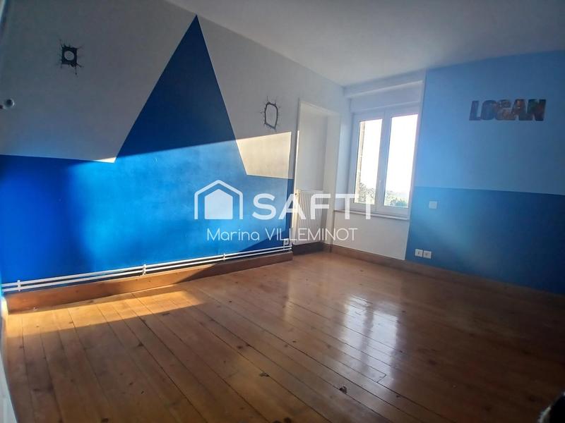 Maison - 227 m² - 7 pièces