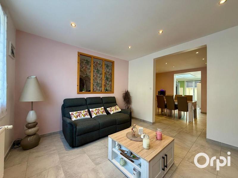 Maison - 90 m² - 3 pièces