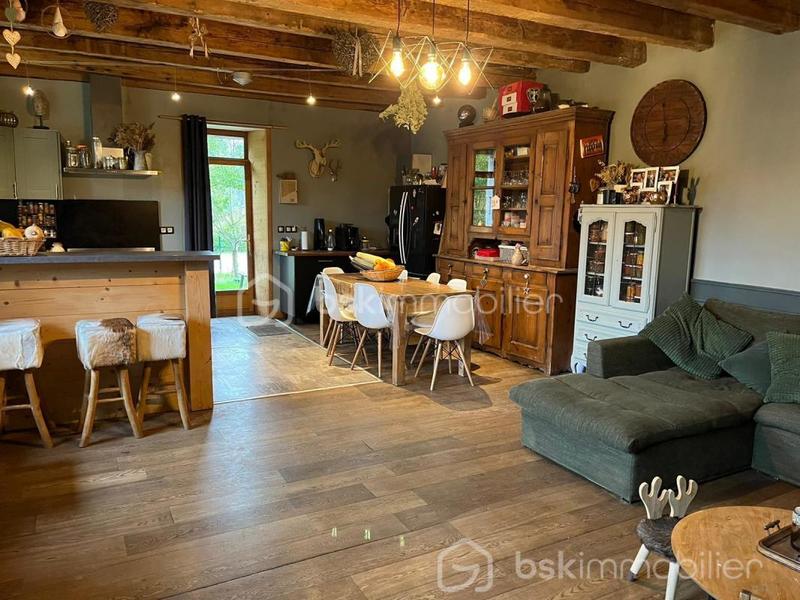 Immeuble - 885 m² - 40 pièces