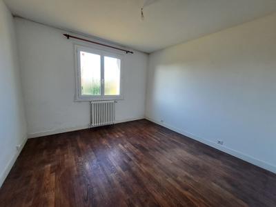 Maison - 93 m² - 4 pièces