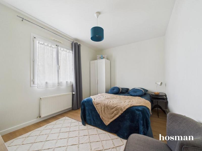 Maison - 172 m² - 8 pièces