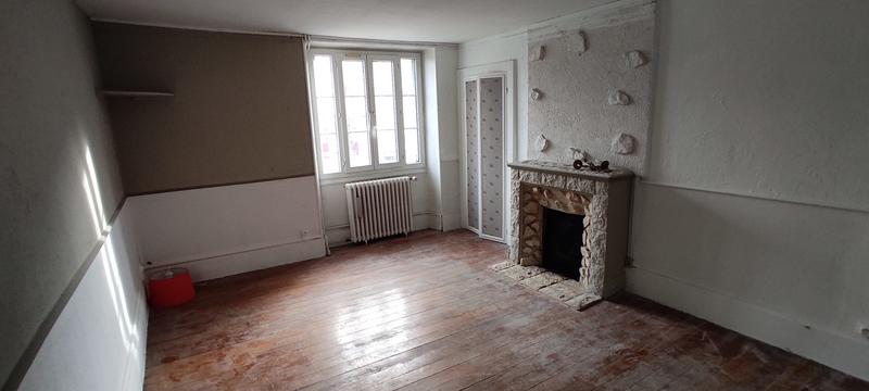 Maison - 102 m² - 5 pièces