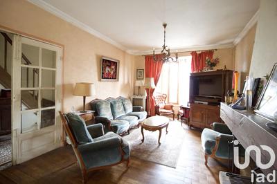 Maison - 96 m² - 5 pièces