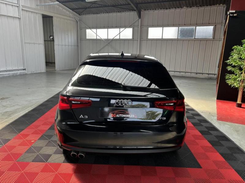 Audi A3 1.4 Tfsi 122 Ch Bv s-Tronic 7 Ambition 3p - Garantie 6 Mois