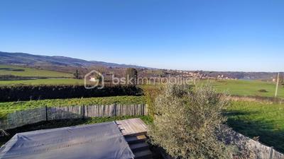 Maison - 123 m² - 6 pièces