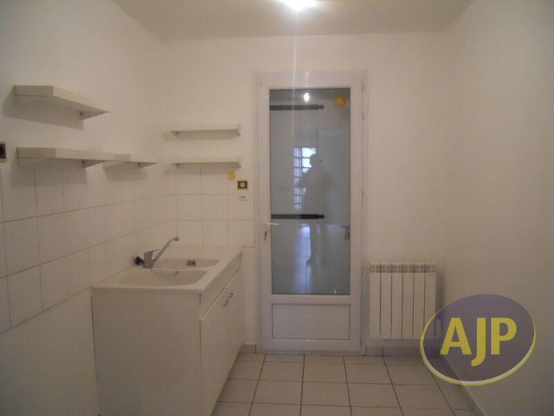 Maison - 70 m² - 3 pièces