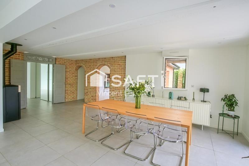 Villa - 182 m² - 10 pièces