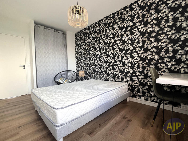 Appartement - 76 m² - 4 pièces