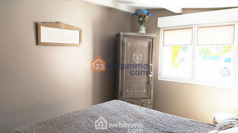 Maison - 200 m² - 10 pièces