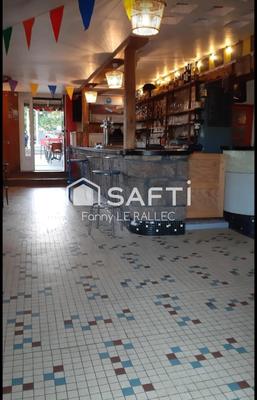 Local commercial - 244 m²