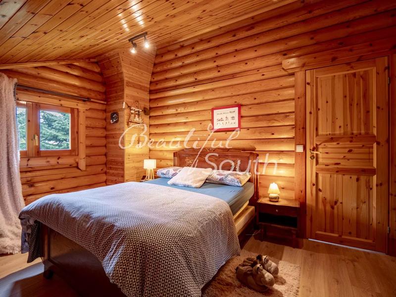 Châlet - 288 m² - 7 pièces