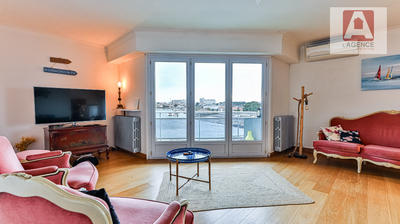 Appartement - 82 m² - 3 pièces