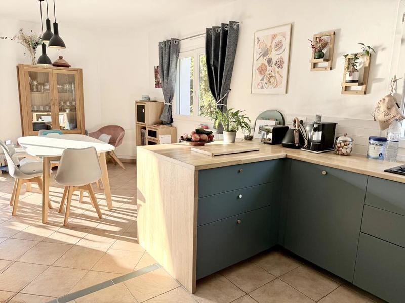 Maison - 98 m² - 5 pièces