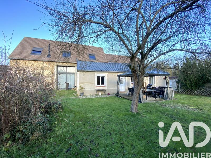 Maison - 211 m² - 9 pièces