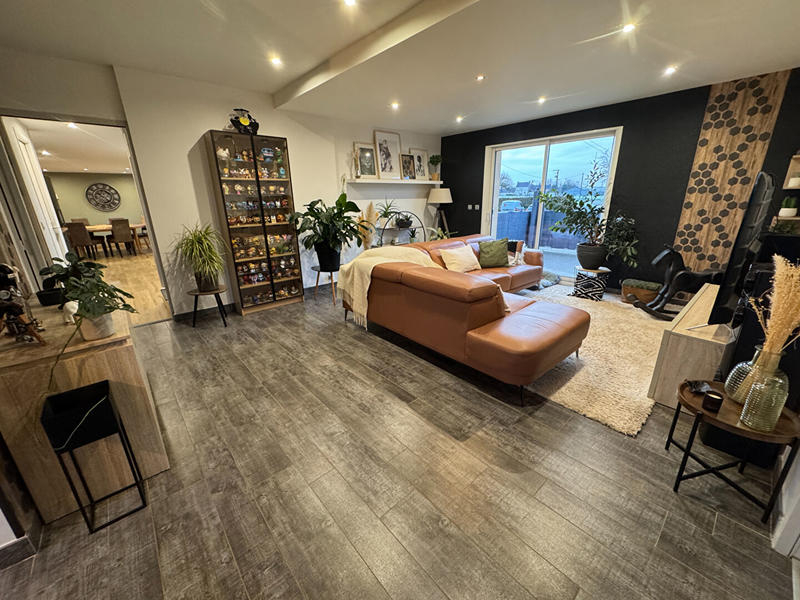 Maison - 150 m² - 8 pièces