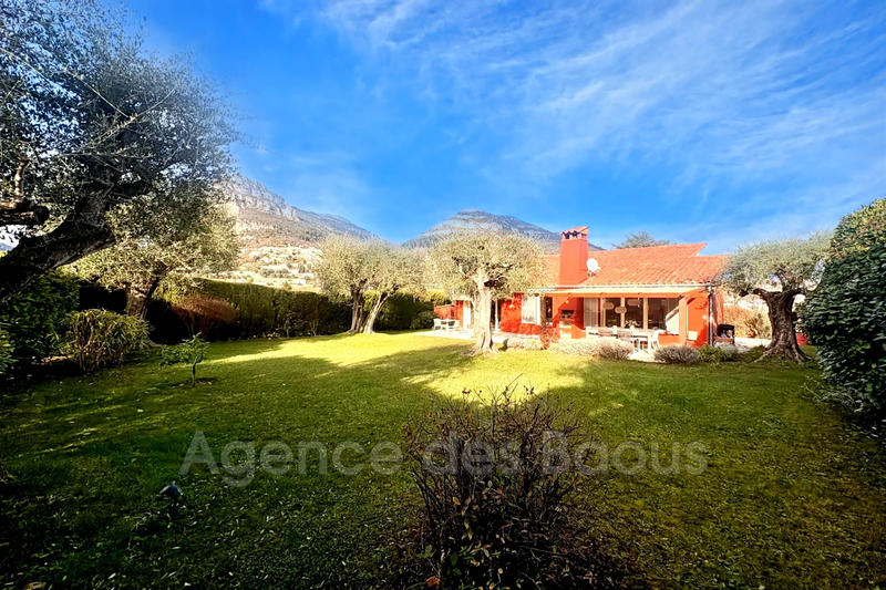 Maison - 168 m² - 6 pièces