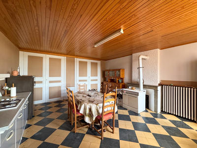 Maison de village - 224 m² - 7 pièces