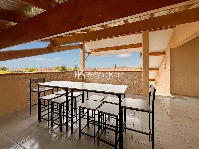 Maison - 180 m² - 9 pièces