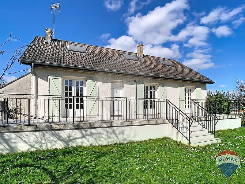 Pavillon - 115 m² - 7 pièces