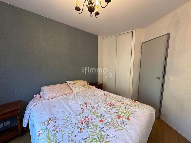 Appartement - 85 m² - 4 pièces