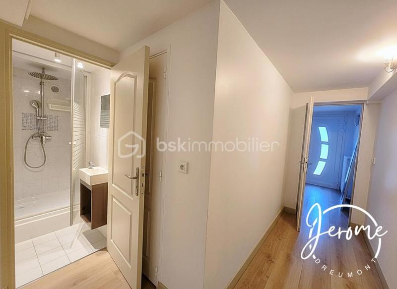 Maison - 148 m² - 7 pièces