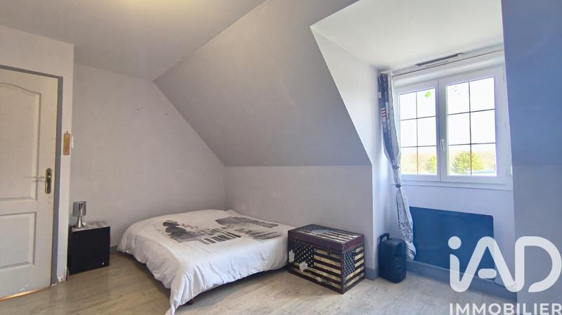 Maison - 200 m² - 9 pièces