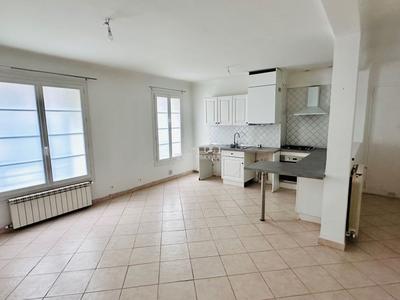 Appartement - 55 m² - 3 pièces
