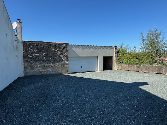 Maison - 151 m² - 7 pièces